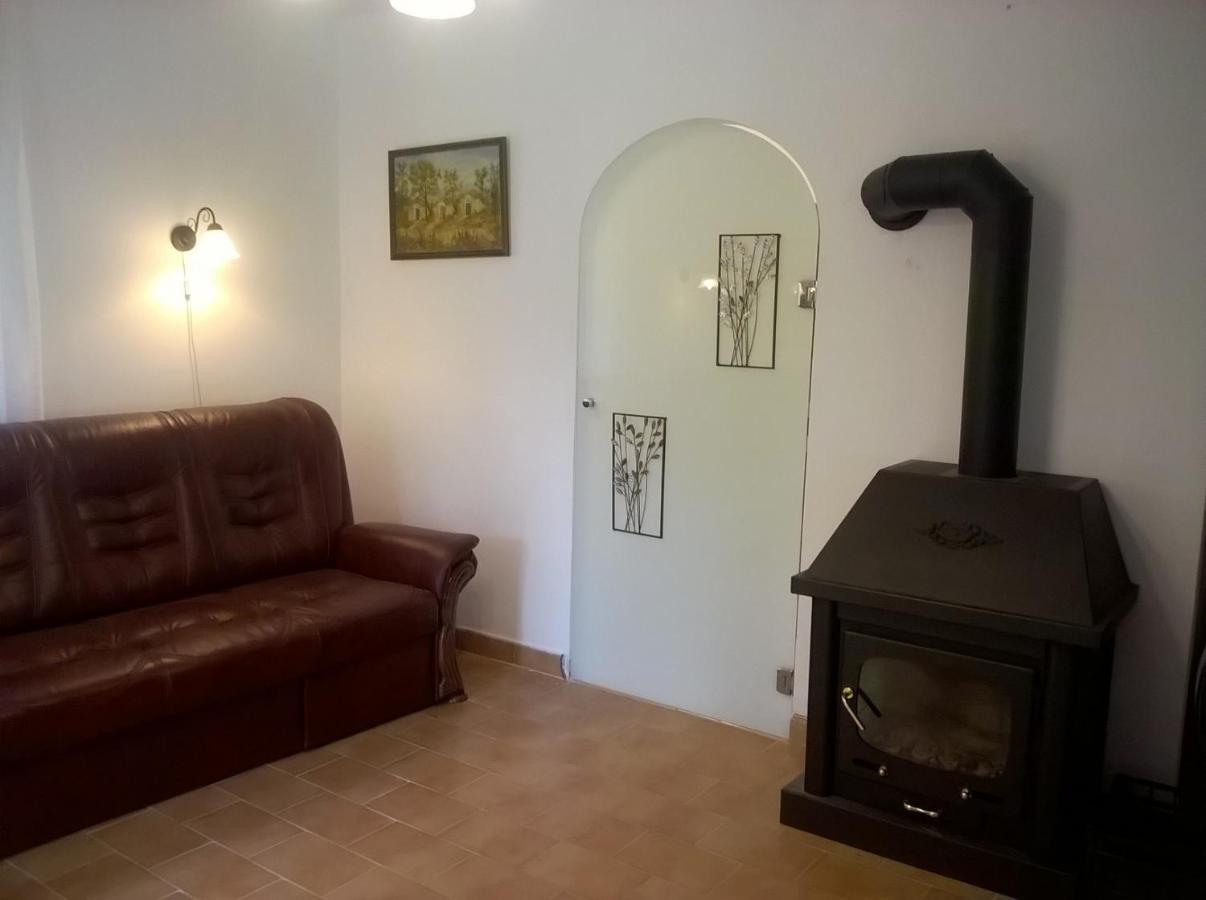 Zenith Apartman Gardony Exterior photo